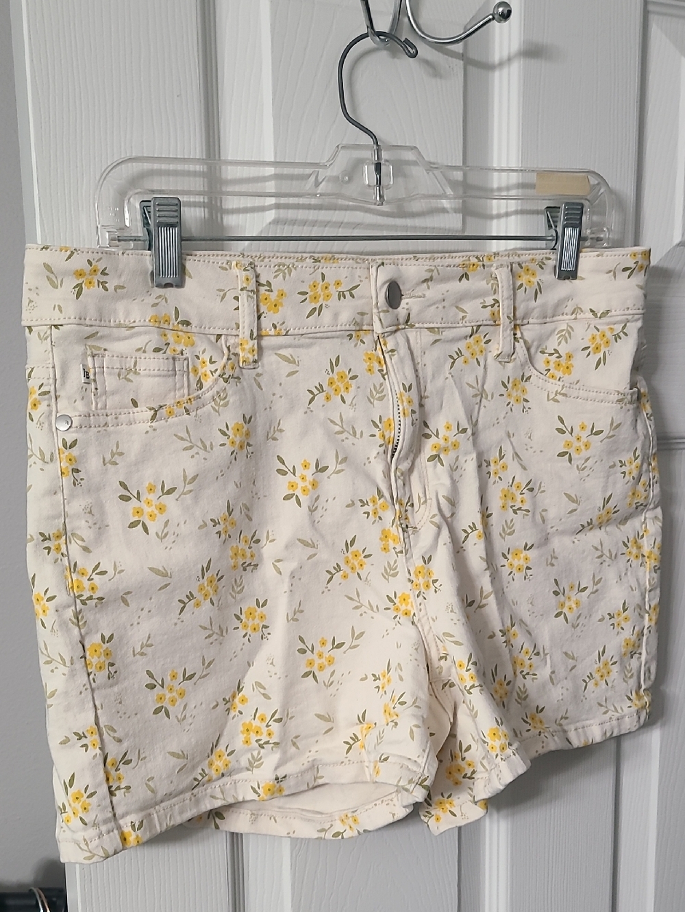 Judy Blue Cream Floral High Waist Shorts with Yellow Flowers